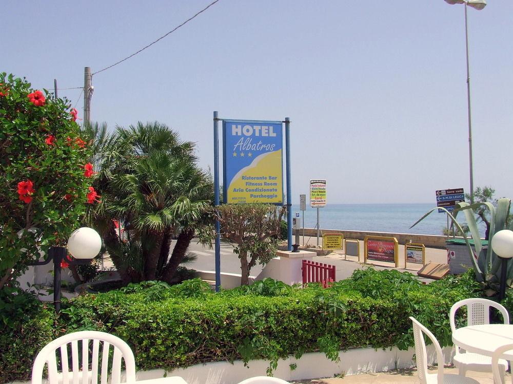 Hotel Albatros Torre Vado Exterior photo